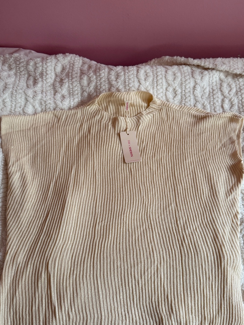SHEWIN Cream Ribbed Knit Short Sleeve Top